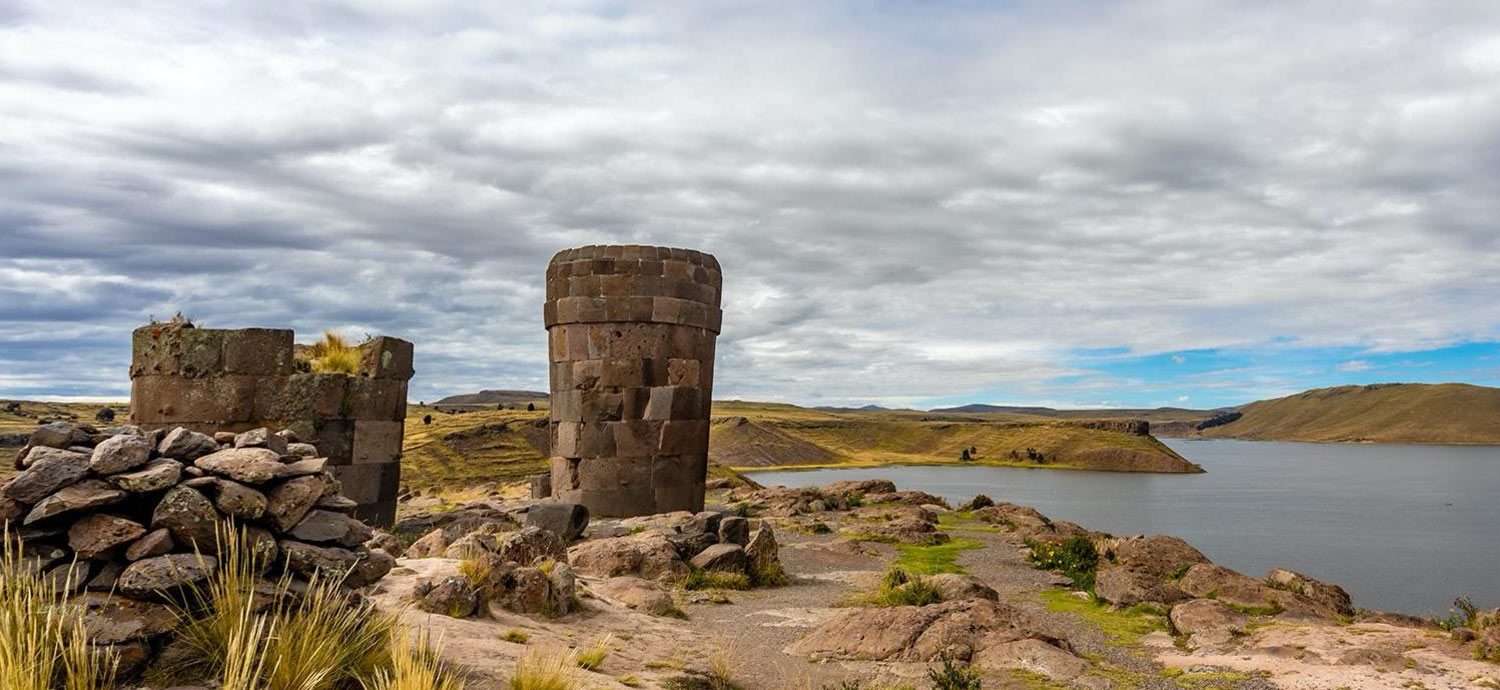 Chullpas Sillustani Medio Día