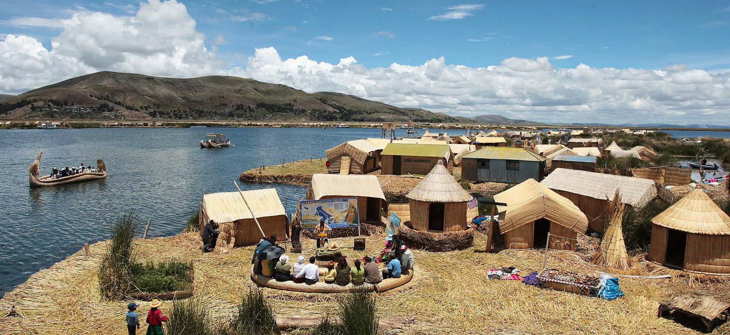 Tour Isla de Uros & Taquile Full Day